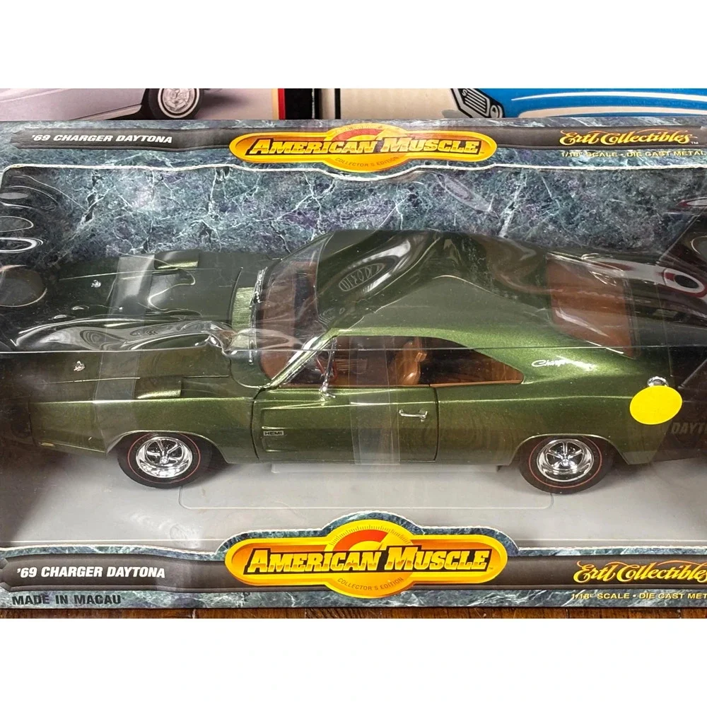 ERTL American Muscle 1969 Green Dodge Charger Daytona 1:18 Diecast Car New